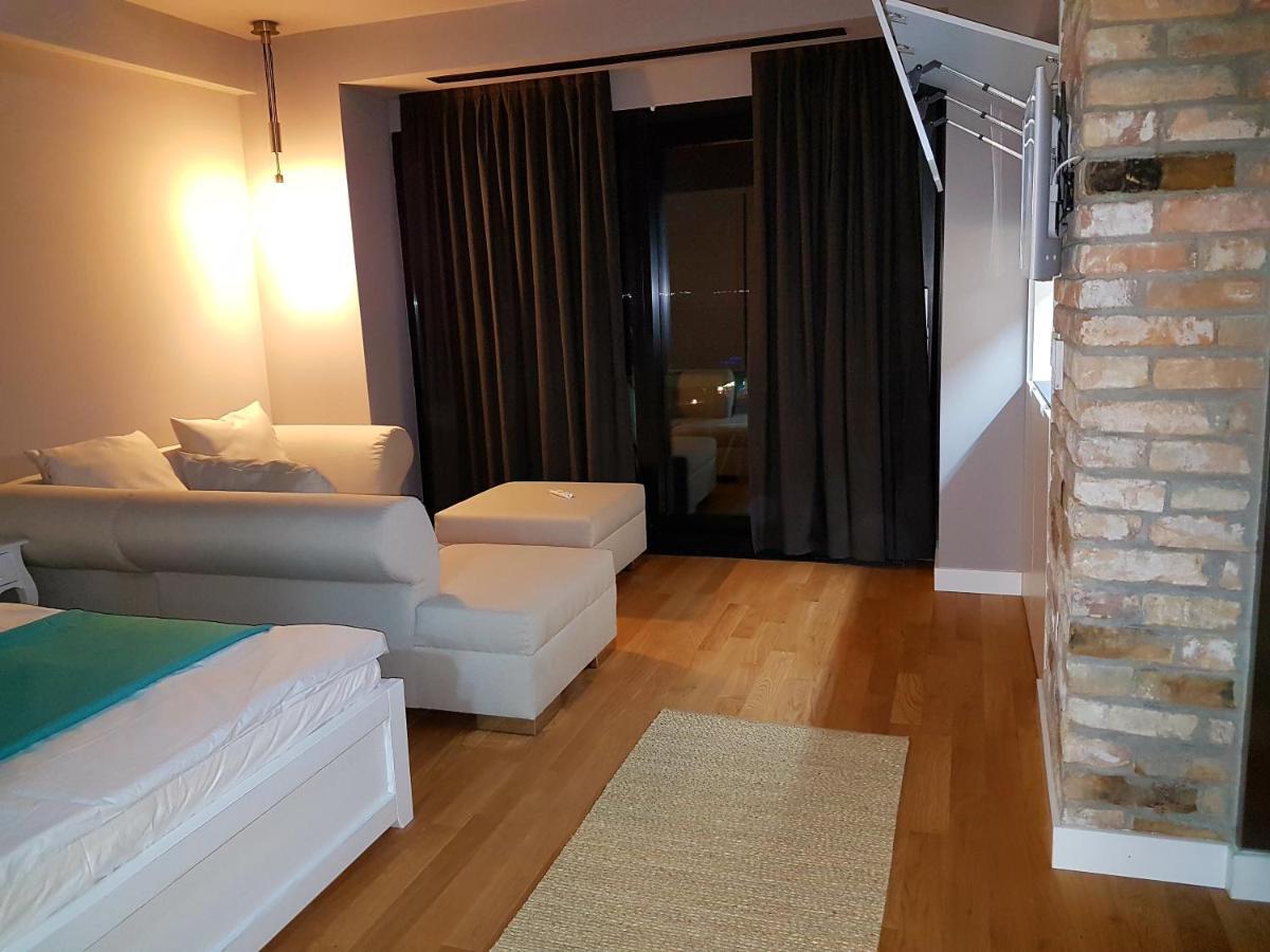 No.900001 Apartment